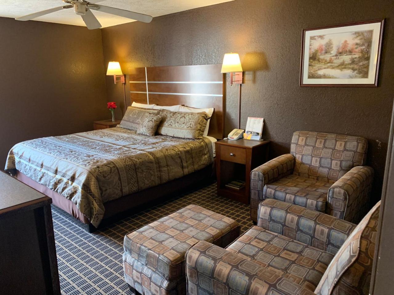 Star Plus Inn & Suites Selmer ภายนอก รูปภาพ