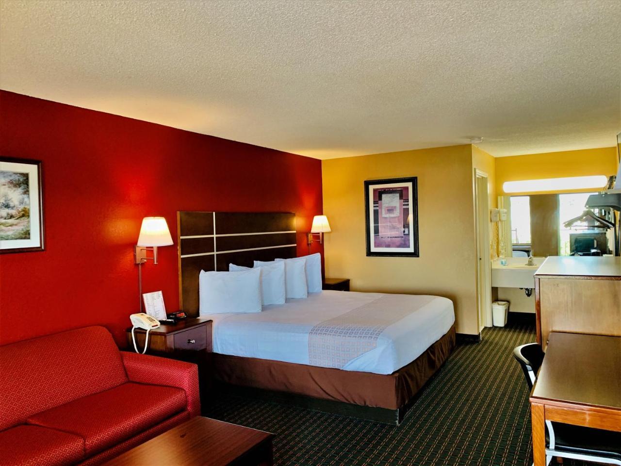 Star Plus Inn & Suites Selmer ภายนอก รูปภาพ