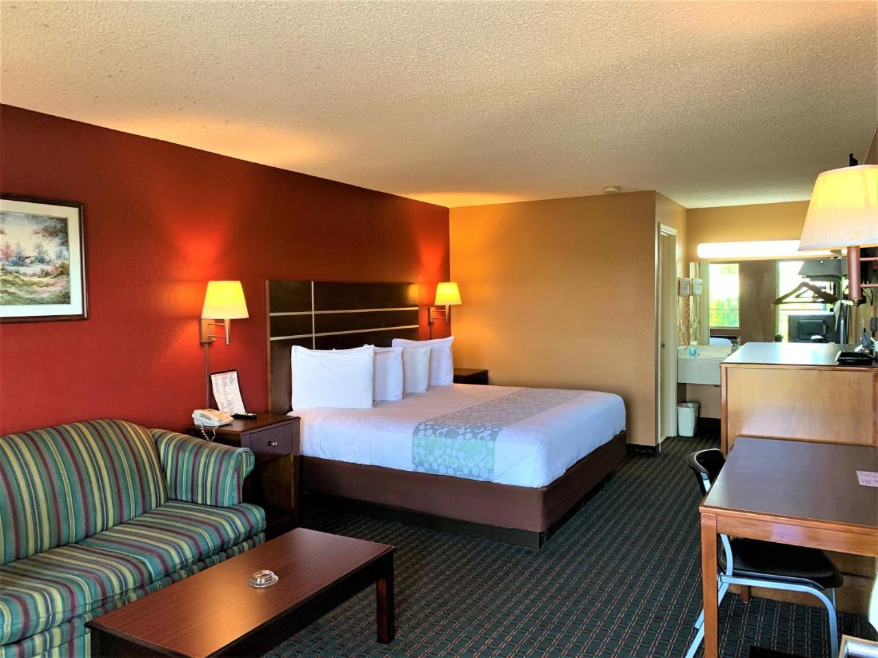 Star Plus Inn & Suites Selmer ภายนอก รูปภาพ