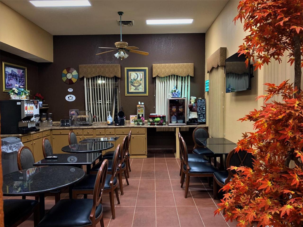 Star Plus Inn & Suites Selmer ภายนอก รูปภาพ